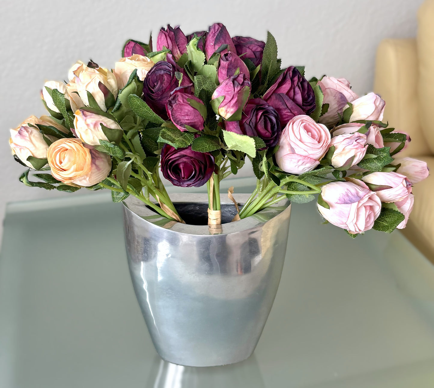 12 Head Rose Bouquet (3 colors)