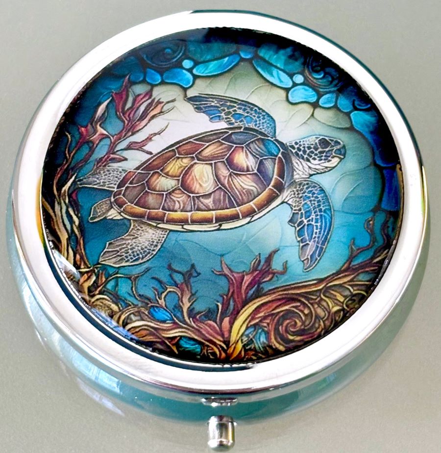 Vintage Sea Turtle Pill Box