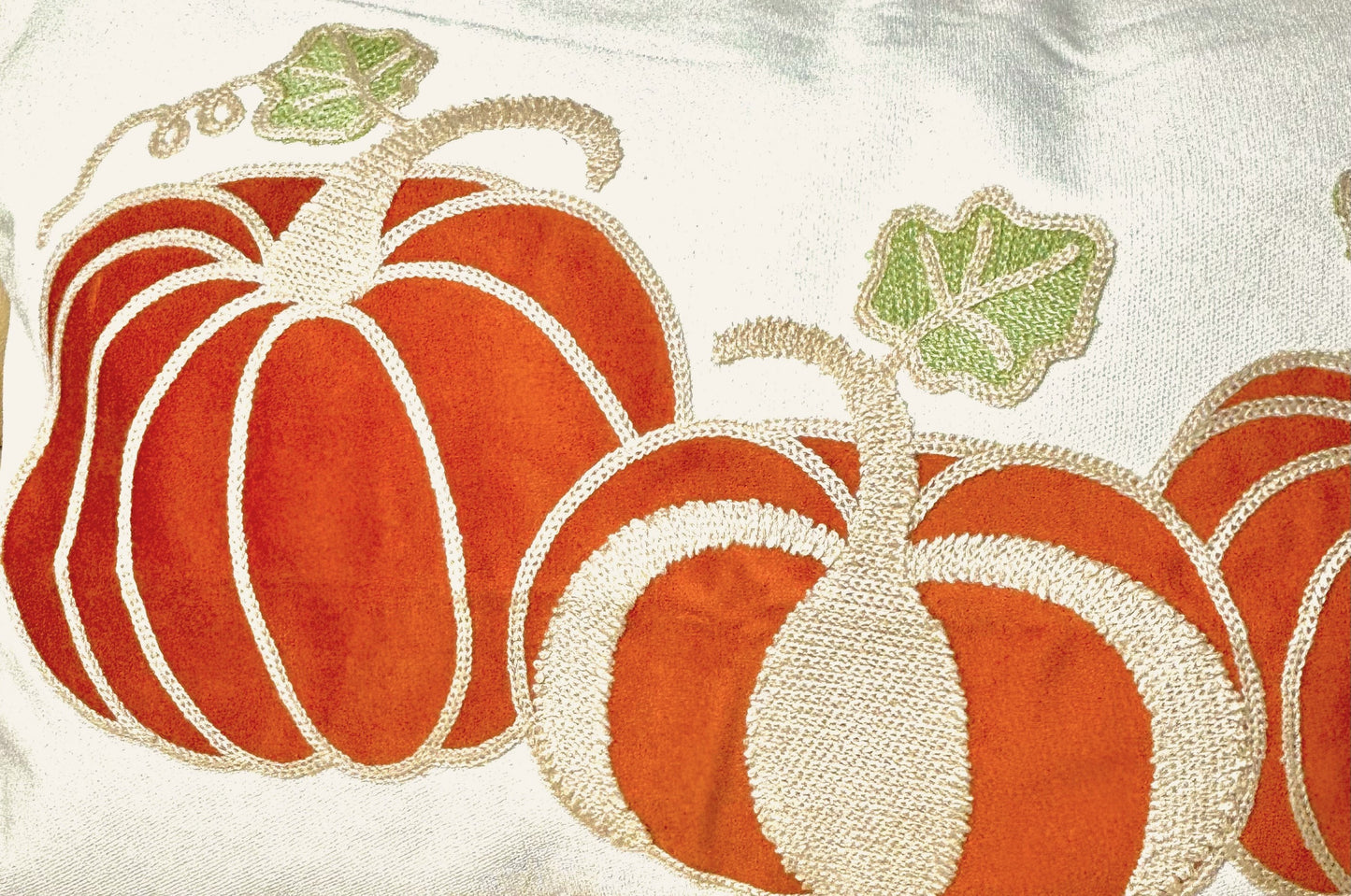 Pumpkins on the Vine Seasonal Pillow Cover
