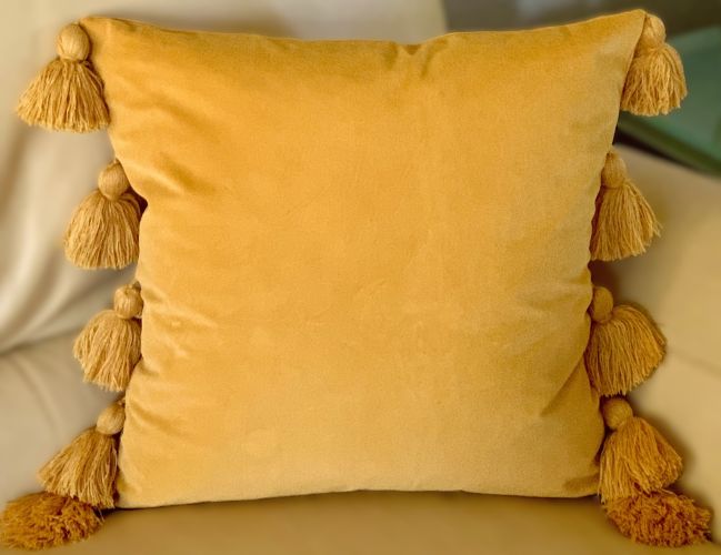 Fluffy Tasseled Solid Color Pillow Cover (3 colors)