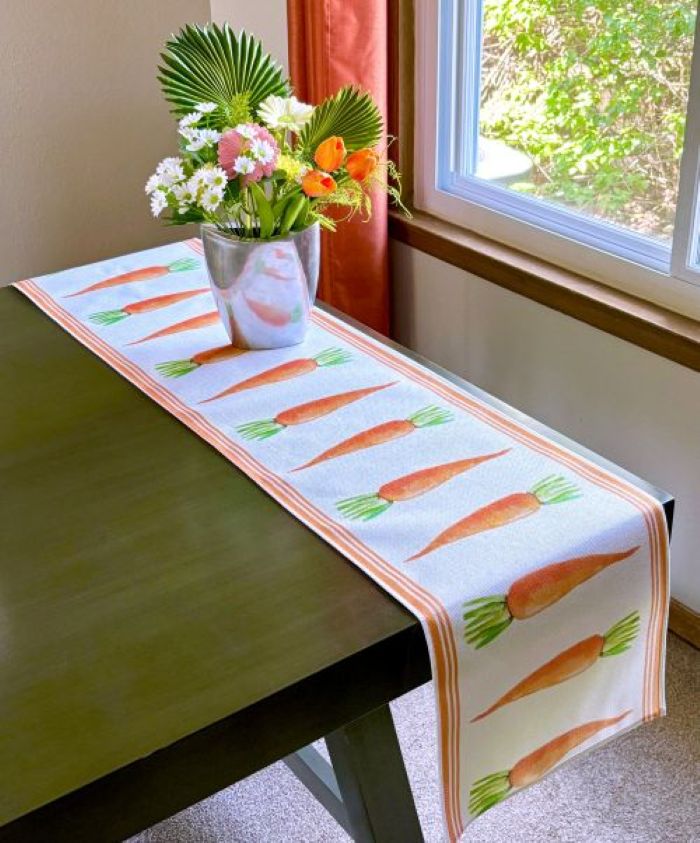Homegrown Carrots Table Runner (2 Sizes)