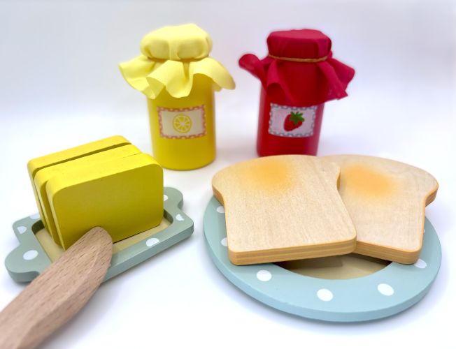"Good Morning" Toaster Wooden Playset