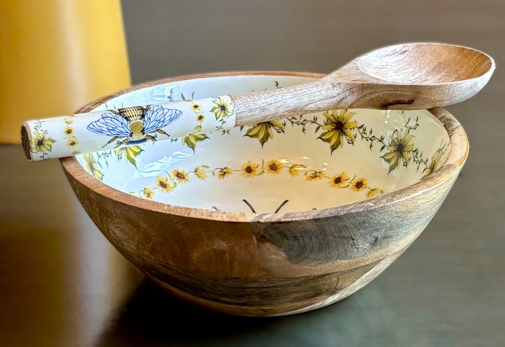Artisanal Serving Bowl Set - French Country Bee