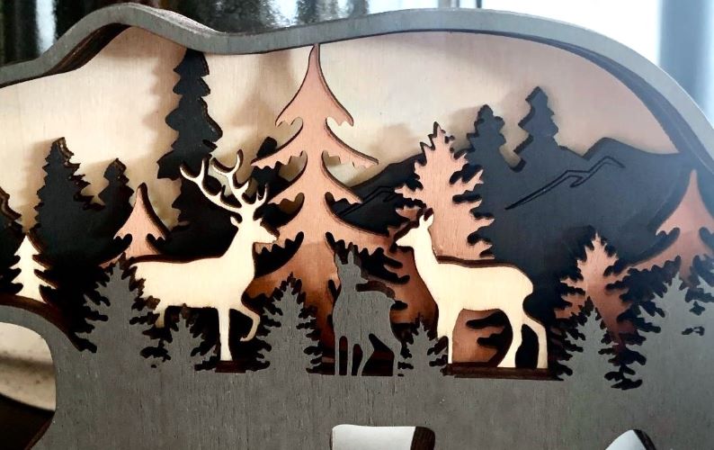 Brown Bear (Grizzly) Wood Diorama