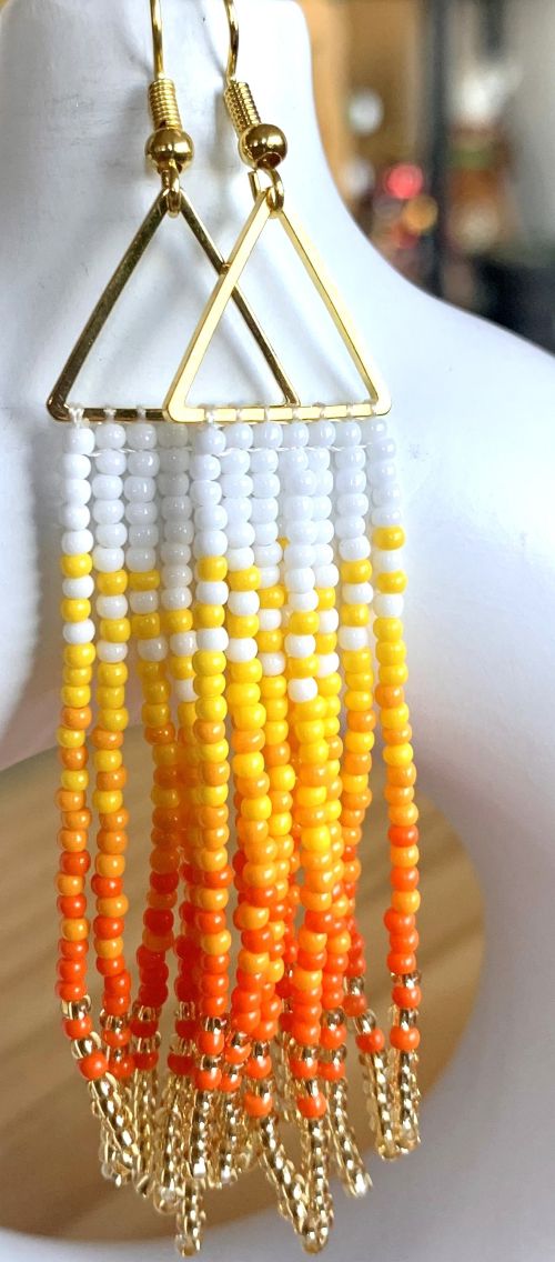 Gradient Color Hand Beaded Earrings (7 Colors)