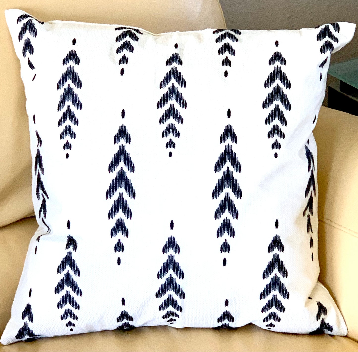 Black and White Boho Chic Pillow Cover